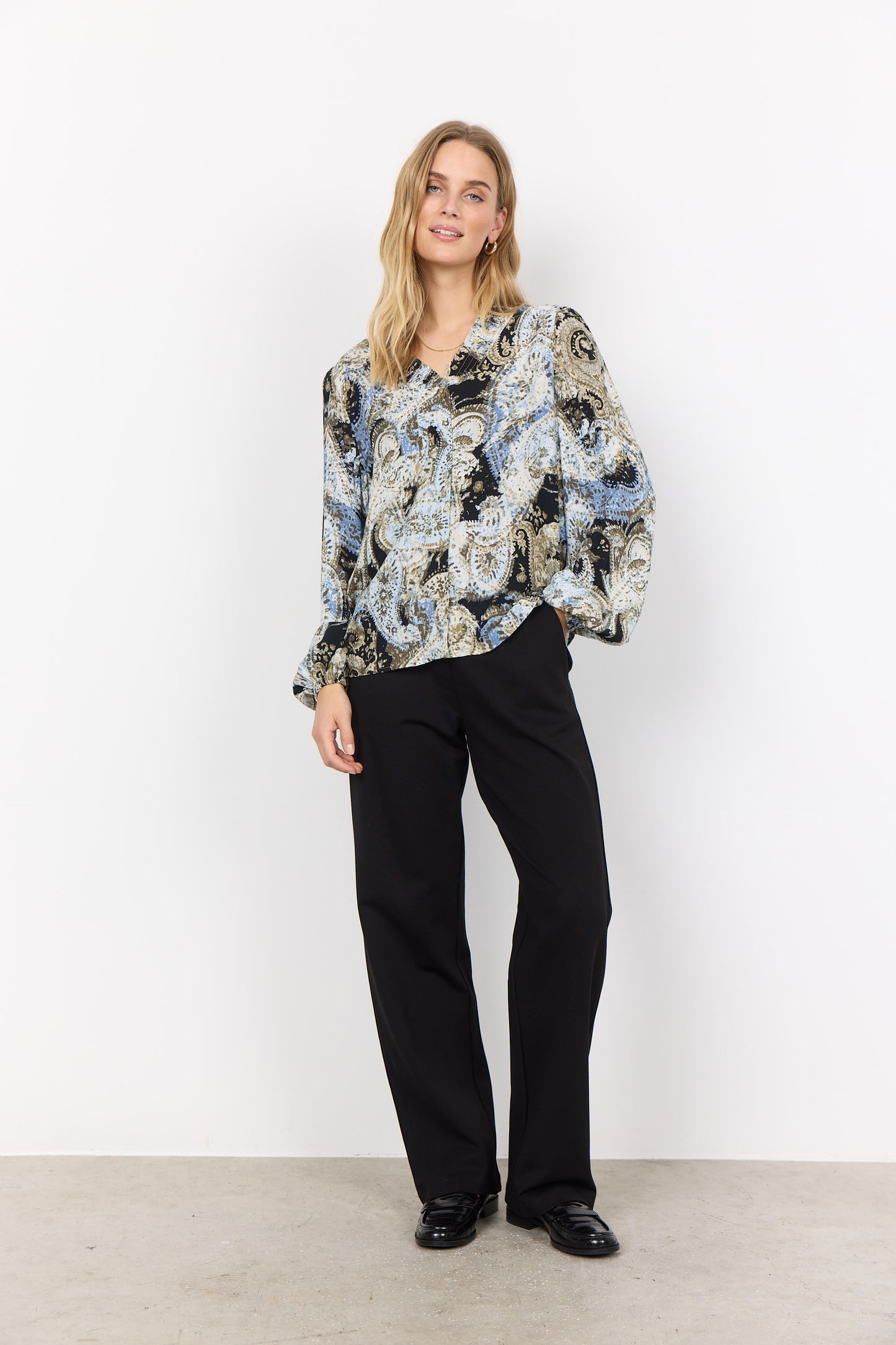 SOYA CONCEPT Nami 2 Button Down Paisley Blouse