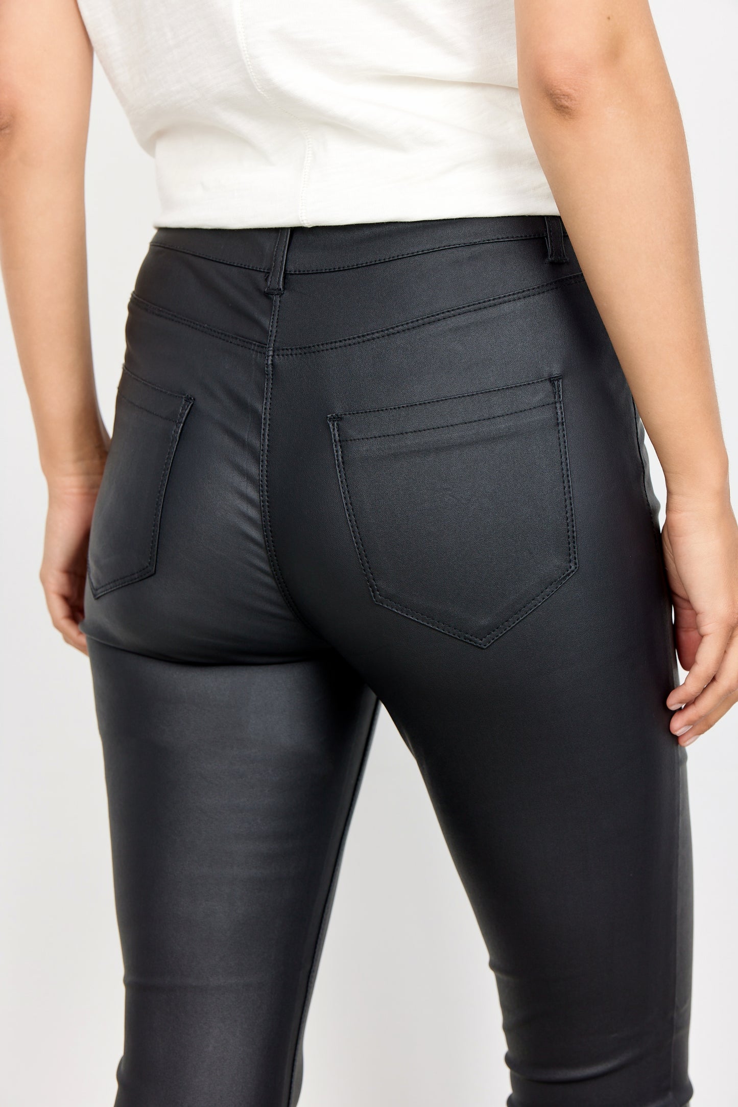 SOYA CONCEPT PAM 3B Black Faux Leather Skinny Pants