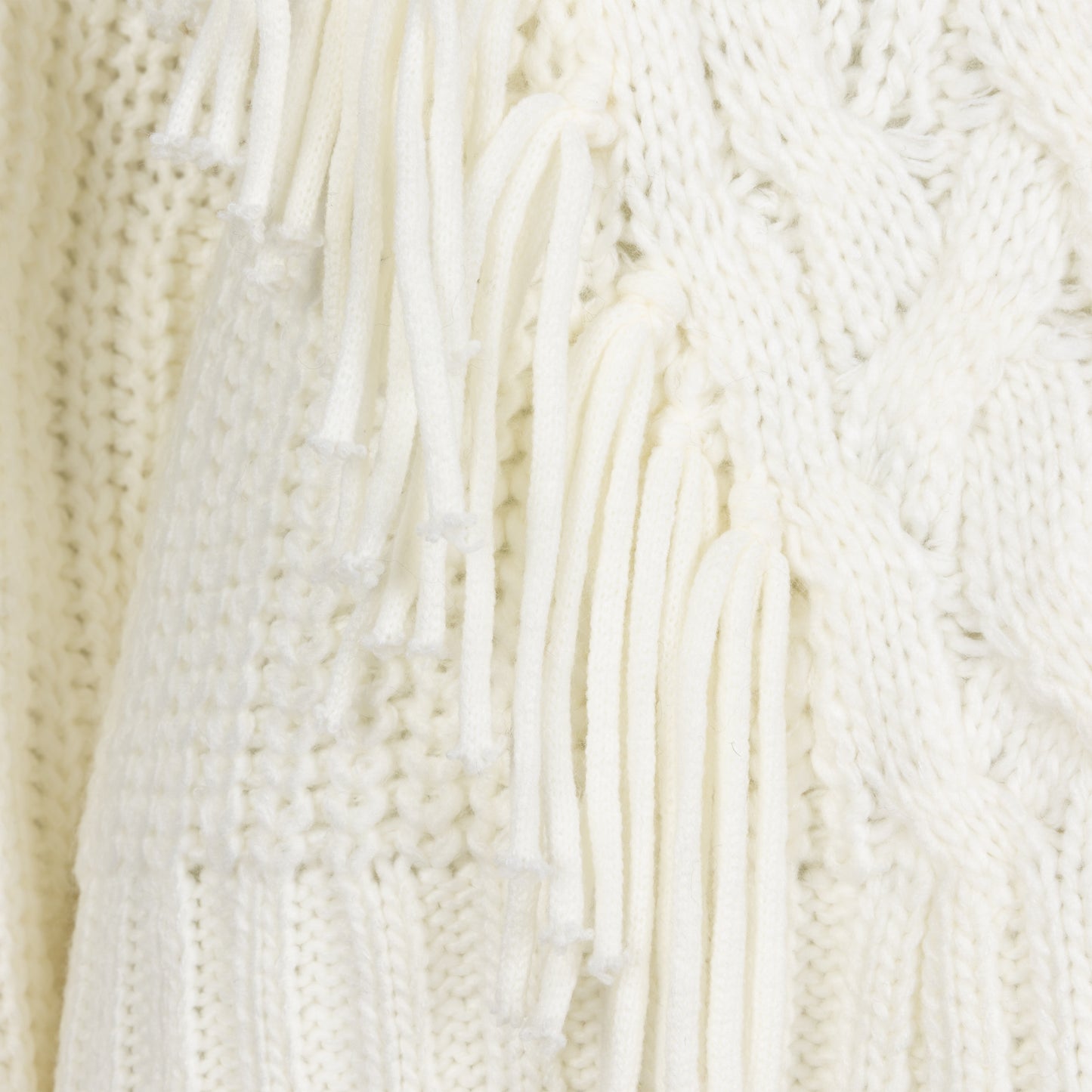 ESQUALO White Fringe Cable Knit Sweater